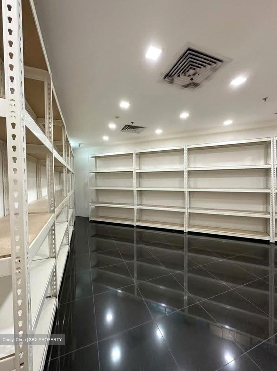 Sim Lim Square (D7), Retail #612791941